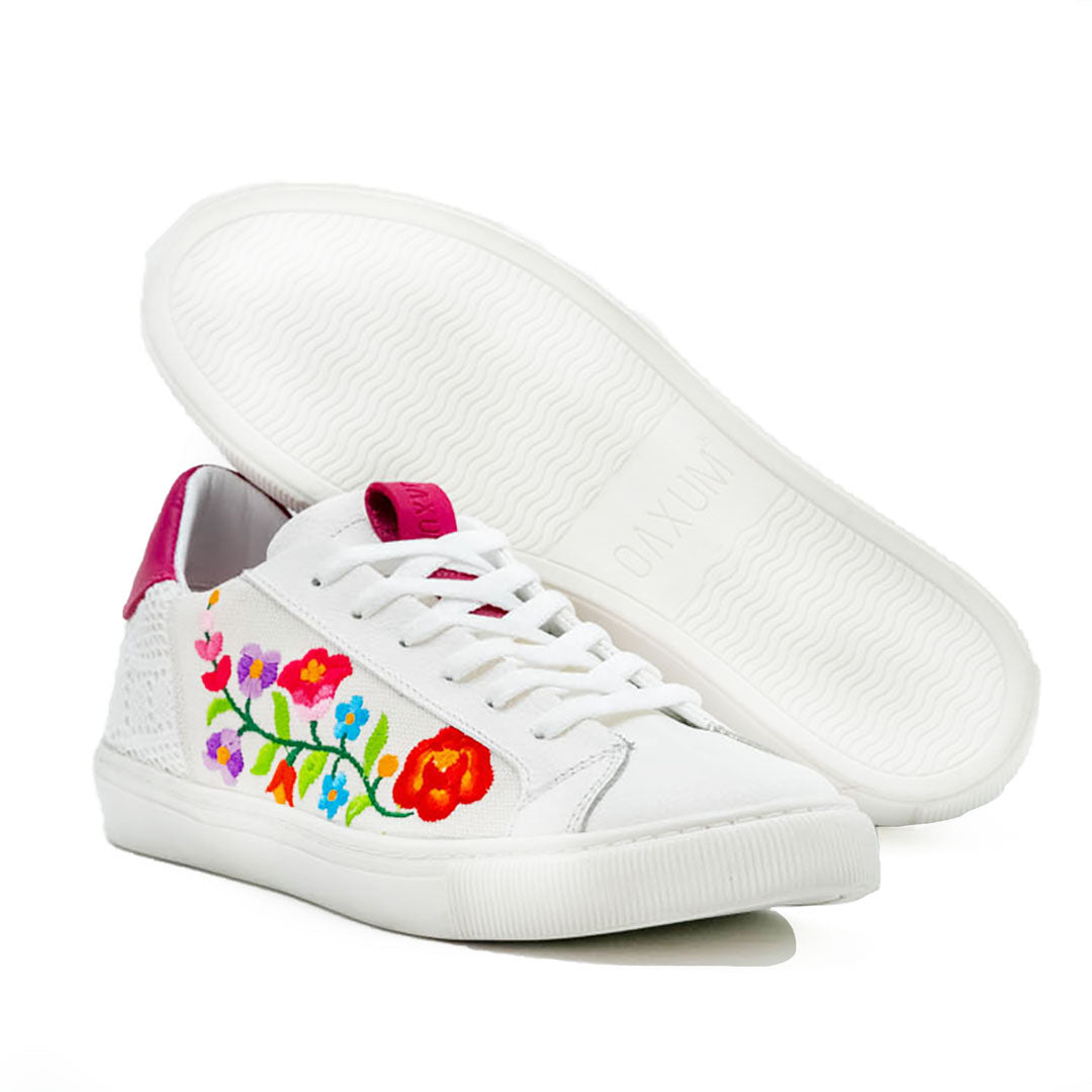 TENIS CASILDA BORDADO FLORAL PIEL BLANCO